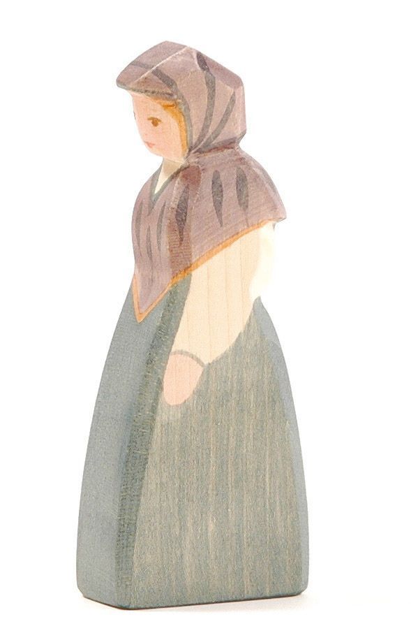 Ostheimer Marktfrau, Hofdame und Burgfräulein
